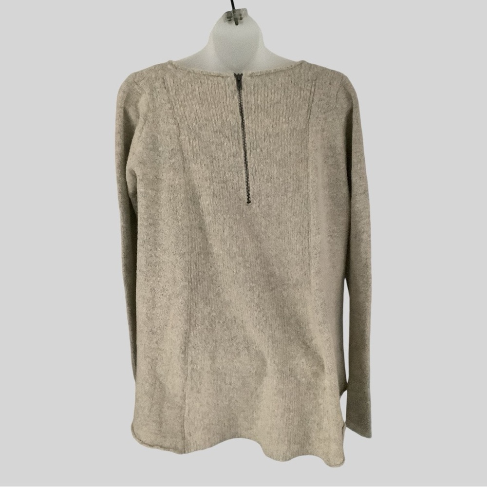 DEE ELLE LONG SLEEVE PULLOVER SWEATER - Picture 2 of 5